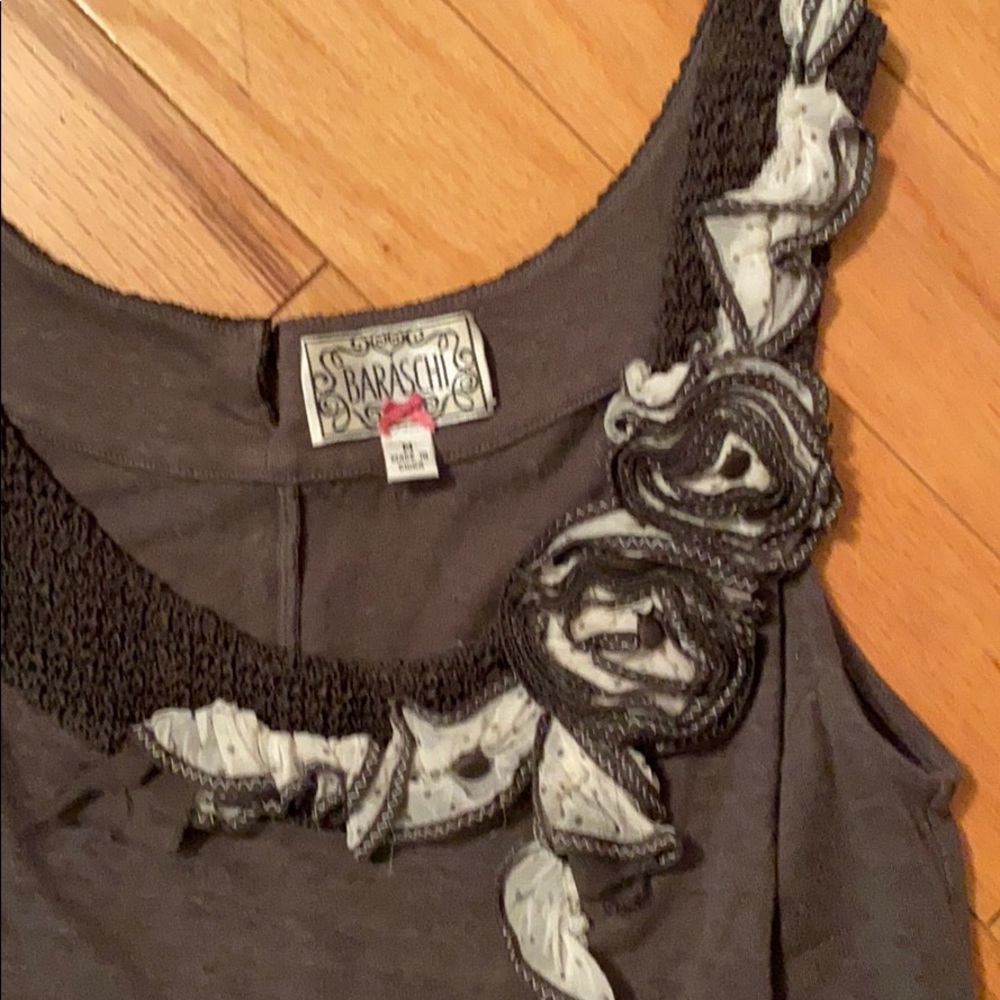 Top - Picture 2 of 3